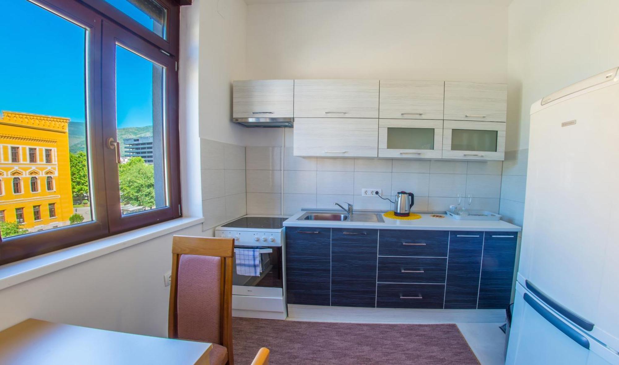 Luminos Apartment *